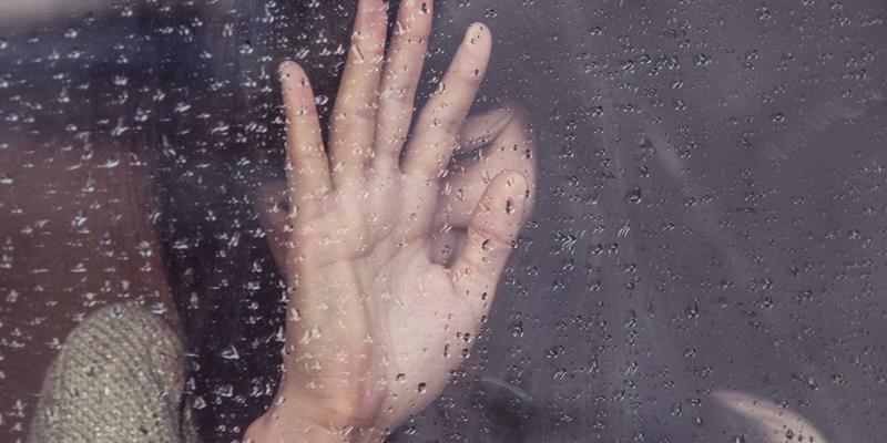 微生物组工程：生物技术与混合生物科学重塑代谢性疾病干预新范式